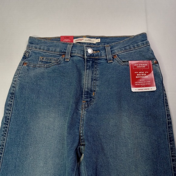Levi Strauss Women's Mid Rise Boyfriend Jeans Sz 2 26x26 Blue Dark Wash Stretch - Picture 5 of 11